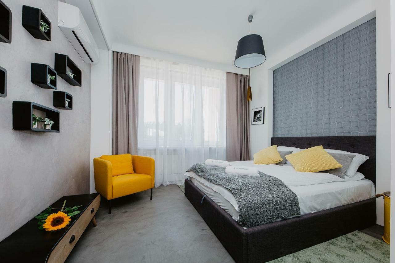 Shortstaypoland Aleje Jerozolimskie Varsovia Exterior foto